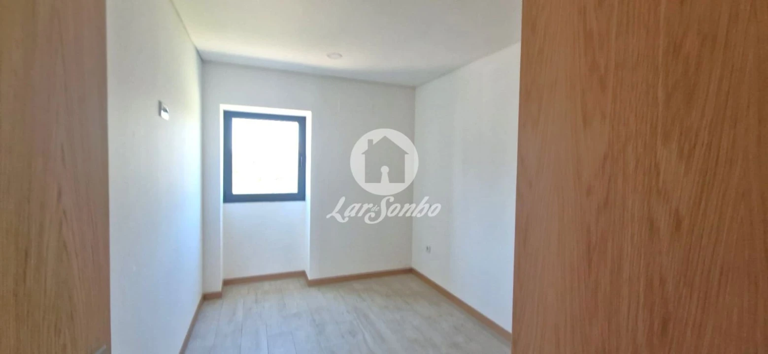 Moradia T5 para Venda em Milhazes, Vilar de Figos e Faria Foto 24