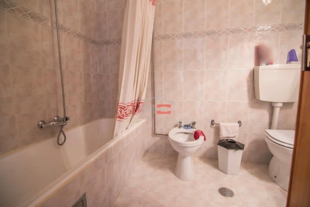 Moradia T3 para Venda em São Mamede Foto 5