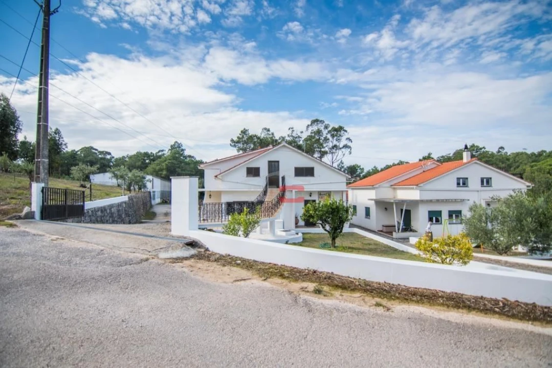 Moradia T3 para Venda em São Mamede Foto 12