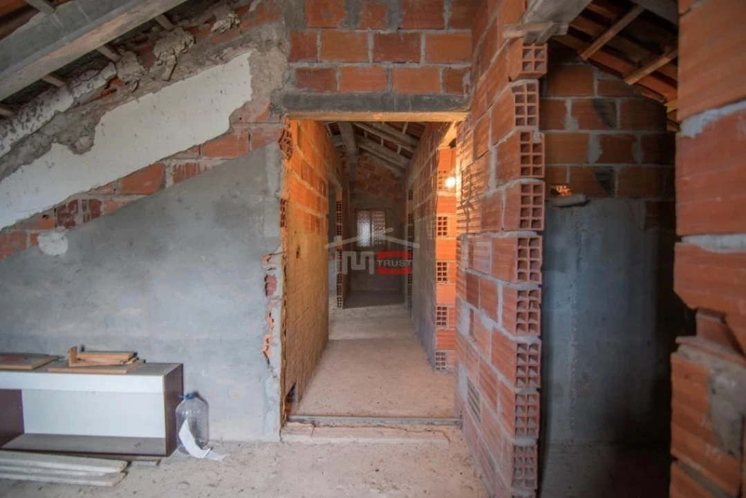 Moradia T3 para Venda em São Mamede Foto 24