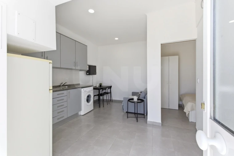 Apartamento T1 para Venda em Penha de França Foto 3