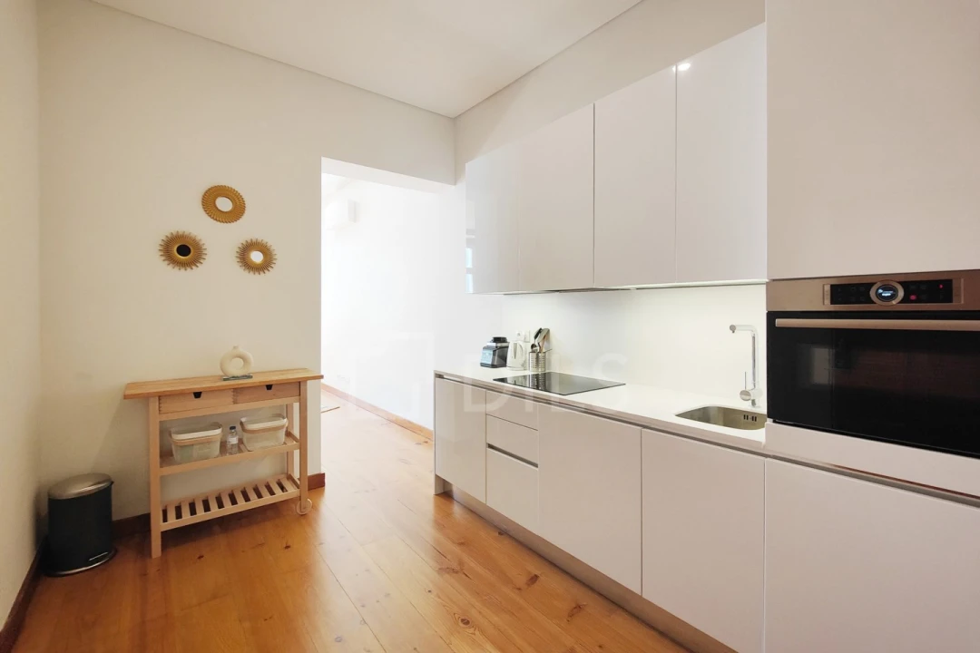 Apartamento T1 para Venda em Misericórdia Foto 10