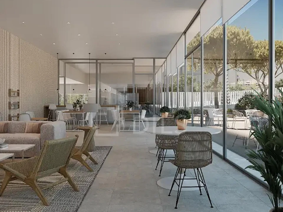 Apartamento T4 para Venda em Portimão Foto 6