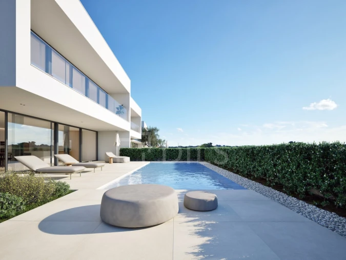 Moradia T4 para Venda em Lagos (São Sebastião e Santa Maria) Foto 1