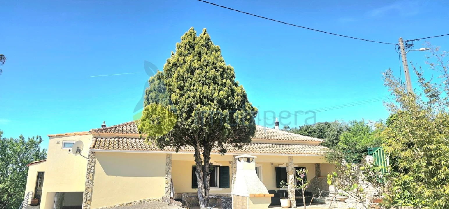 Moradia T3 para Venda em São Bartolomeu de Messines Foto 36