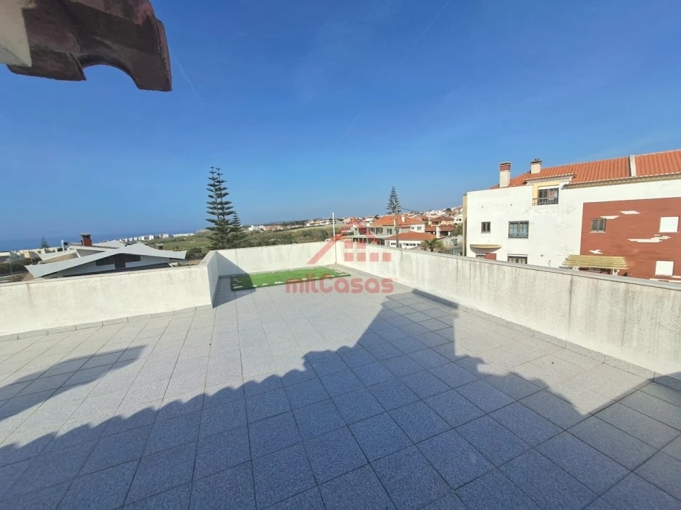 Apartamento T3 para Venda em A dos Cunhados e Maceira Foto 25