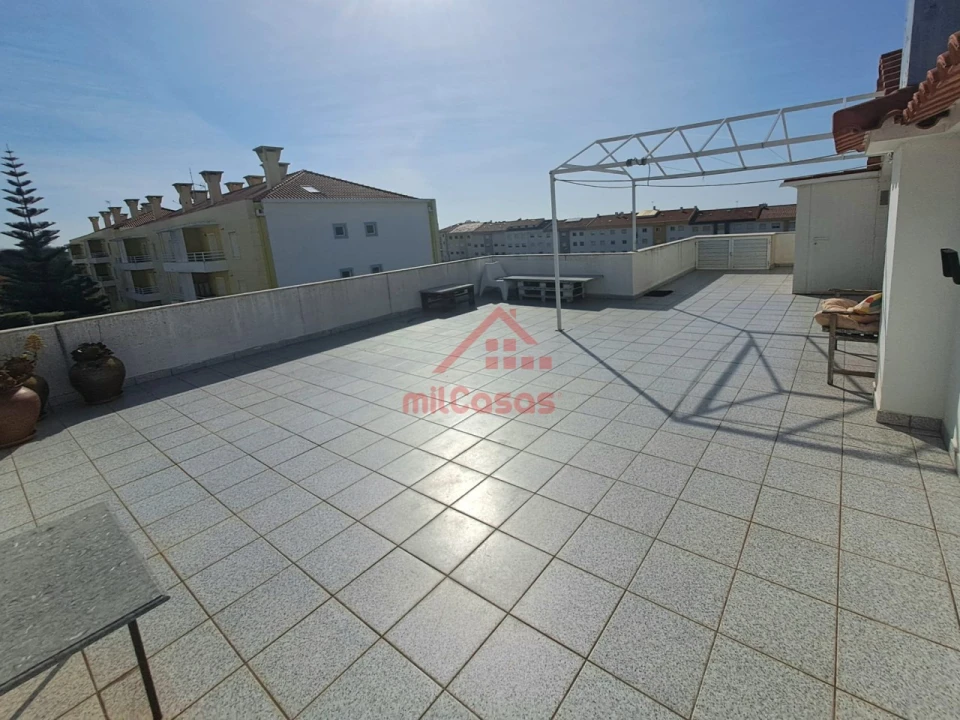 Apartamento T3 para Venda em A dos Cunhados e Maceira Foto 28