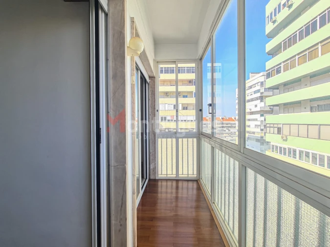 Apartamento T4 para Arrendamento em São Domingos de Benfica Foto 22