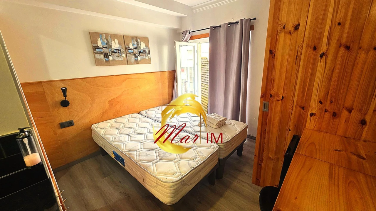 Apartamento T6 para Venda em Venteira Foto 5