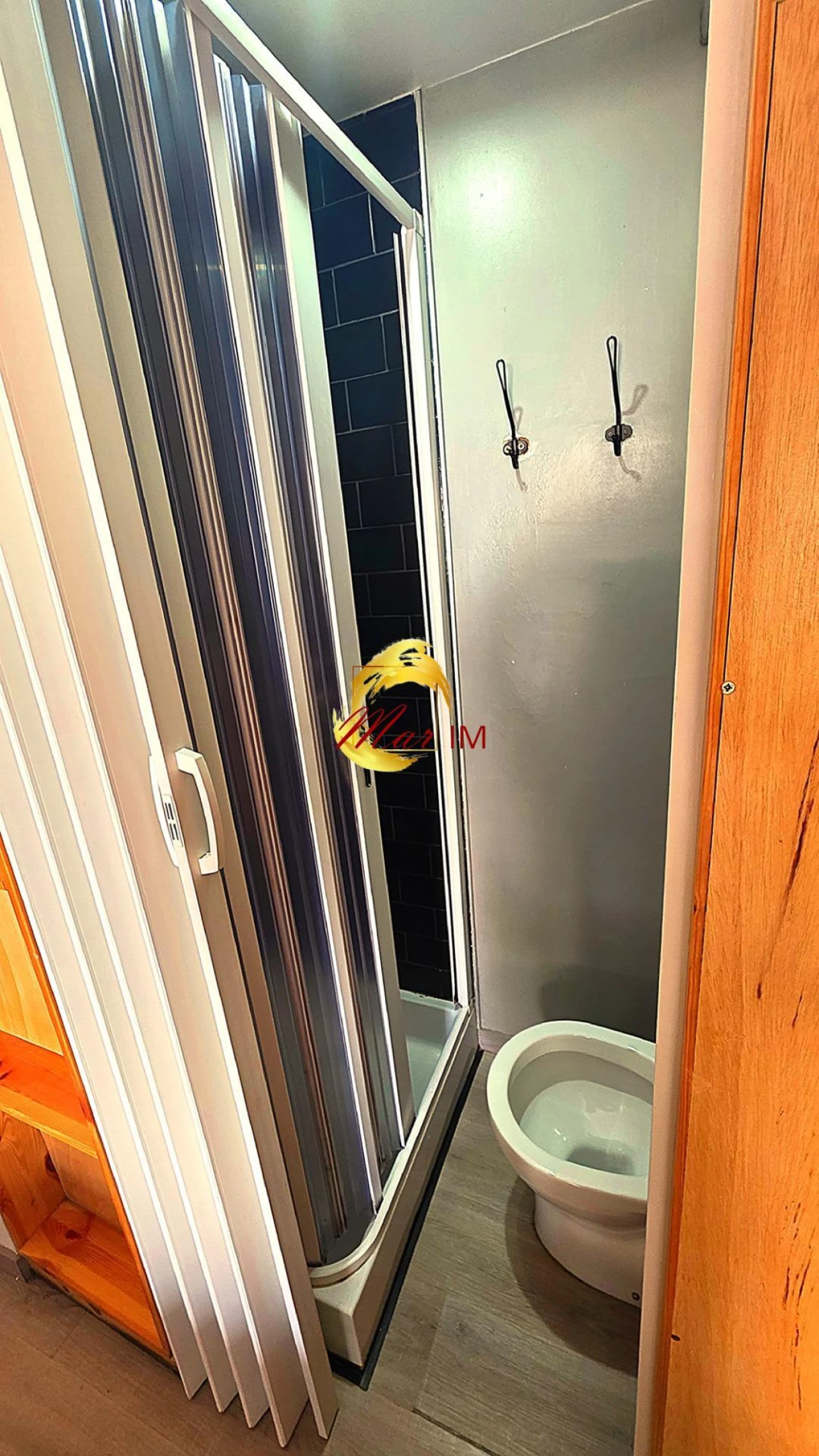 Apartamento T6 para Venda em Venteira Foto 7