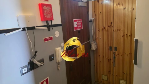 Apartamento T6 para Venda em Venteira