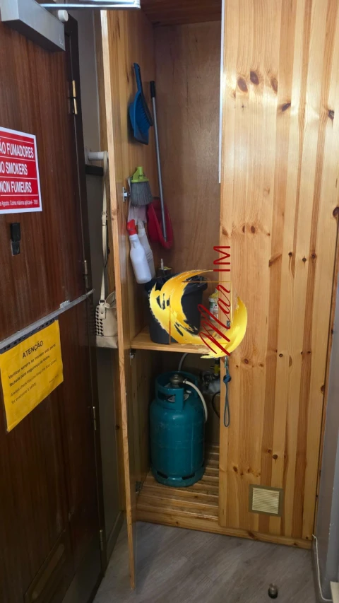 Apartamento T6 para Venda em Venteira