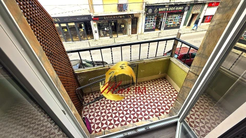 Apartamento T6 para Venda em Venteira