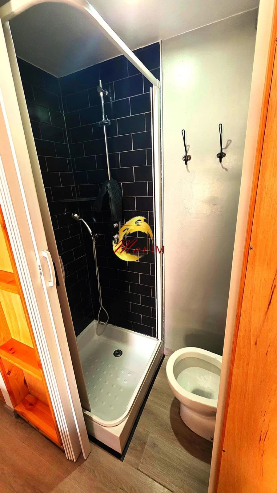 Apartamento T6 para Venda em Venteira Foto 6