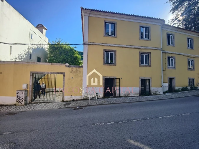 Apartamento T2 para Venda em Agualva e Mira-Sintra Foto 10