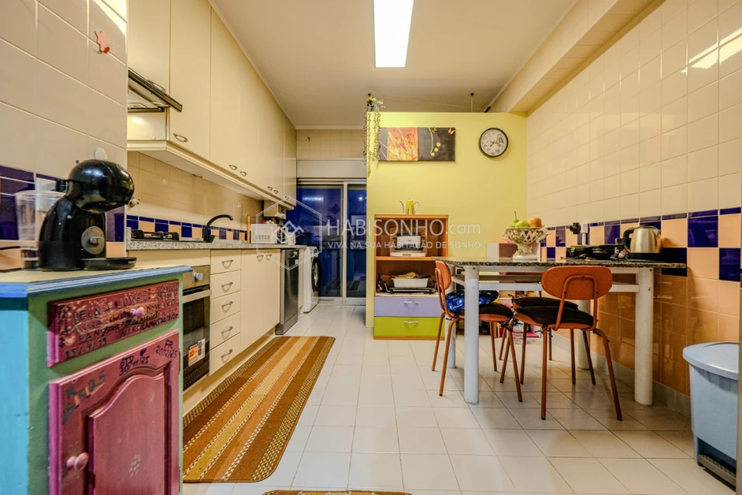 Apartamento T2 para Venda em Santa Maria de Lamas Foto 7