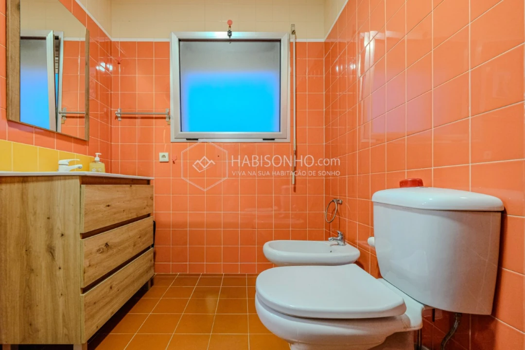 Apartamento T2 para Venda em Santa Maria de Lamas Foto 16