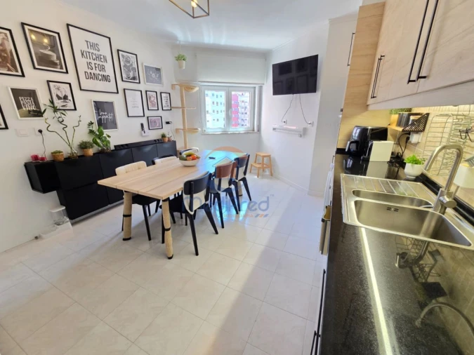 Apartamento T2 para Venda em Ramada e Caneças Foto 6