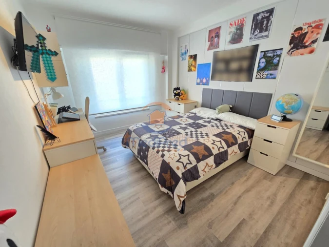 Apartamento T2 para Venda em Ramada e Caneças Foto 11