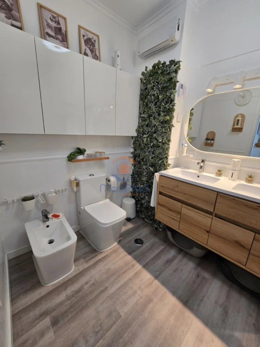 Apartamento T2 para Venda em Ramada e Caneças Foto 13