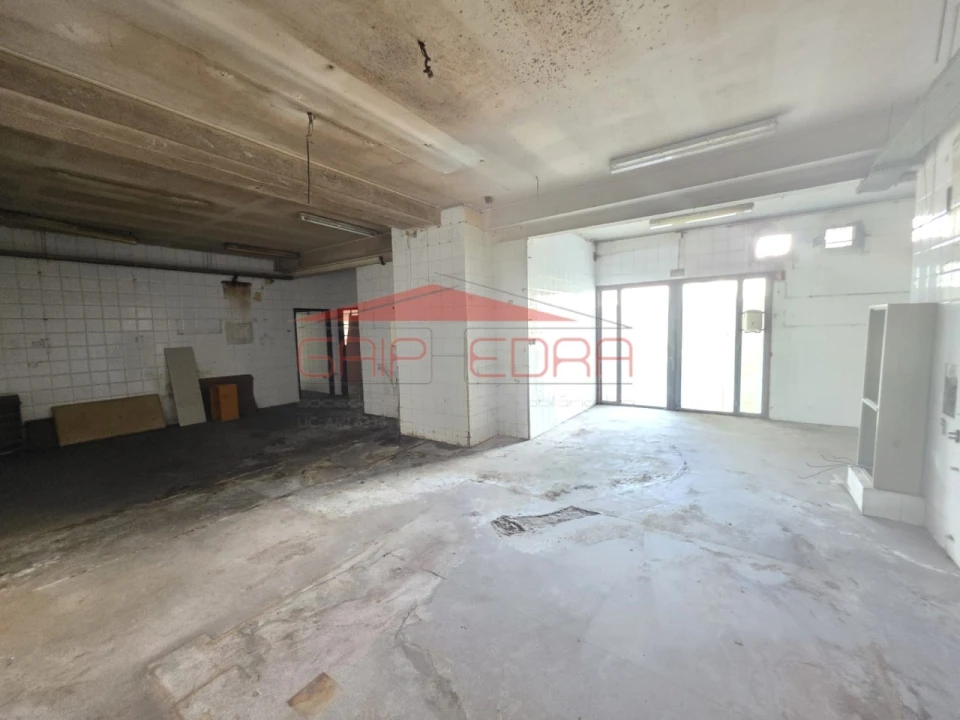 Loja para Venda em Campanhã Foto 17