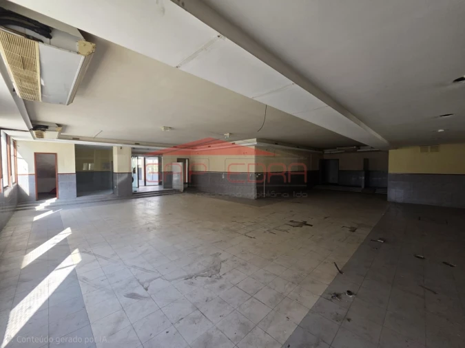 Loja para Venda em Campanhã Foto 13