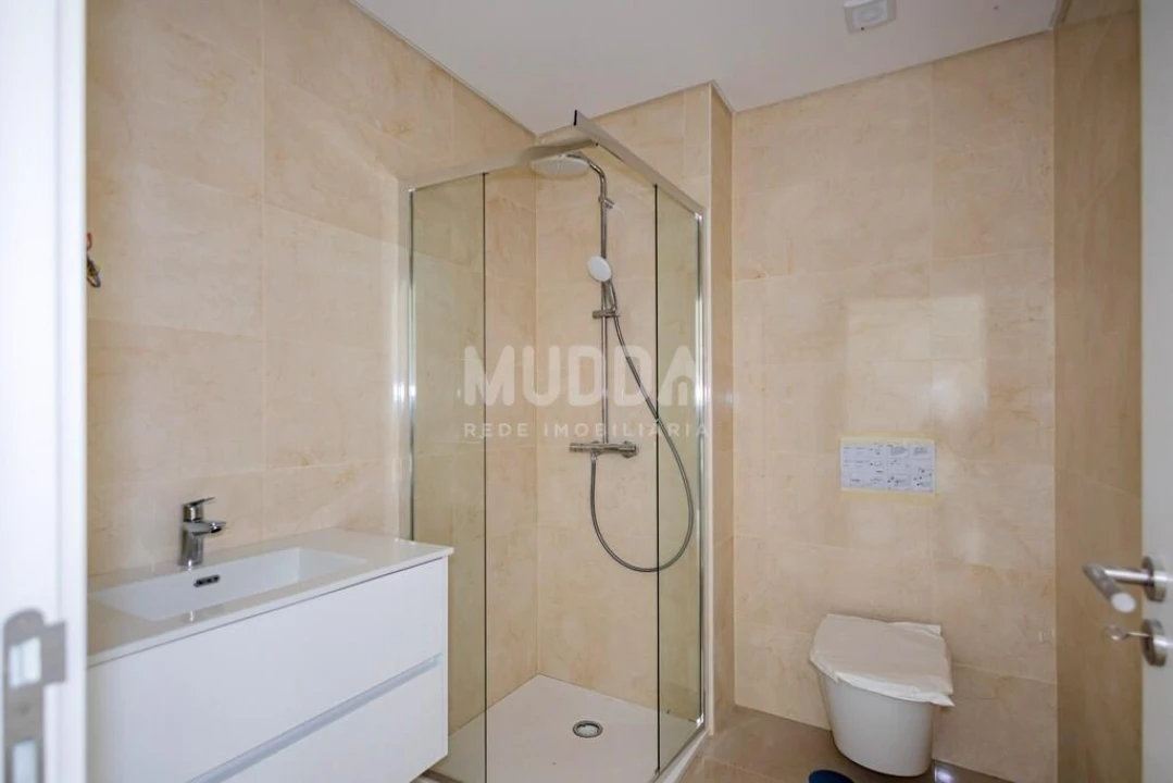 Apartamento T2 para Venda em Esgueira Foto 6