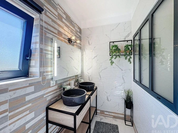 Moradia T5 para Venda em Armação de Pera Foto 25