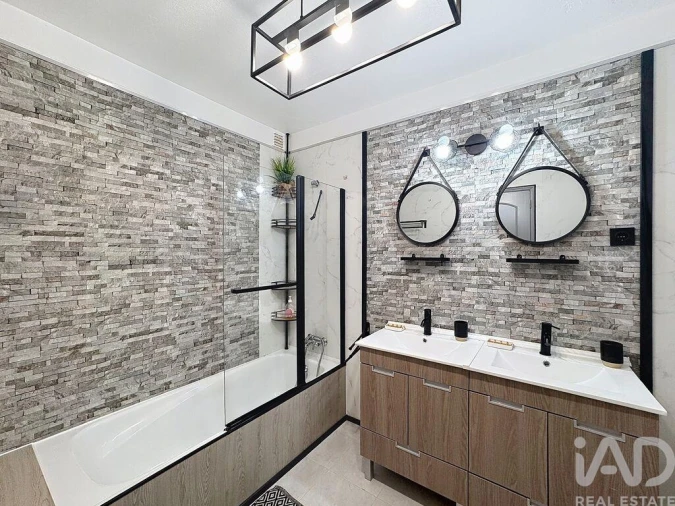 Moradia T5 para Venda em Armação de Pera Foto 7