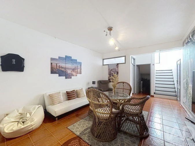 Moradia T5 para Venda em Armação de Pera Foto 32