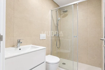 Apartamento T1 para Venda em Esgueira