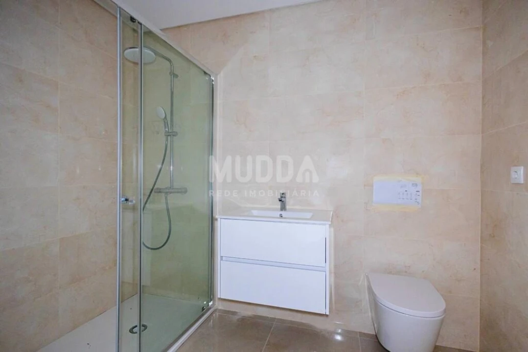Apartamento T2 para Venda em Esgueira Foto 8