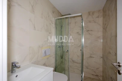 Apartamento T2 para Venda em Esgueira