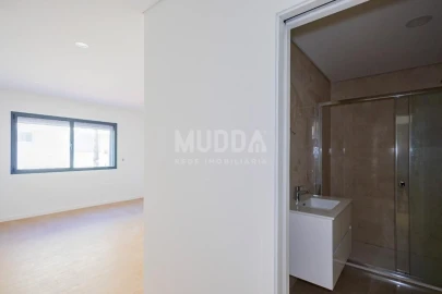 Apartamento T2 para Venda em Esgueira