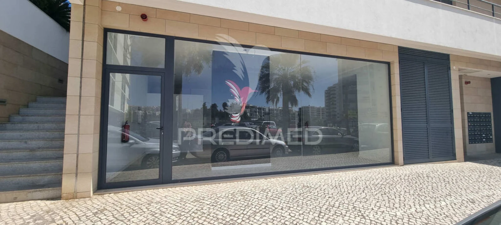 Loja para Arrendamento em Portimão Foto 2