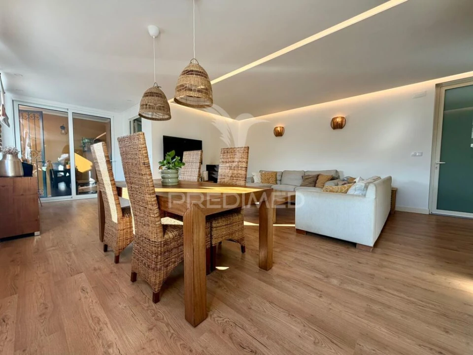 Moradia T4 para Venda em Vendas Novas Foto 3