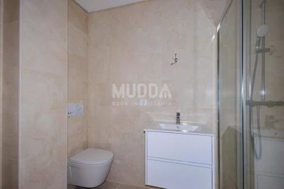 Apartamento T2 para Venda em Esgueira