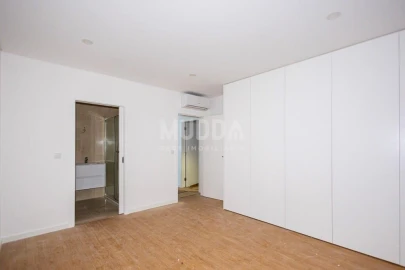 Apartamento T2 para Venda em Esgueira