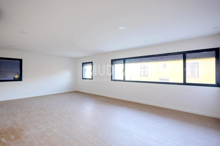 Apartamento T2 para Venda em Esgueira Foto 2