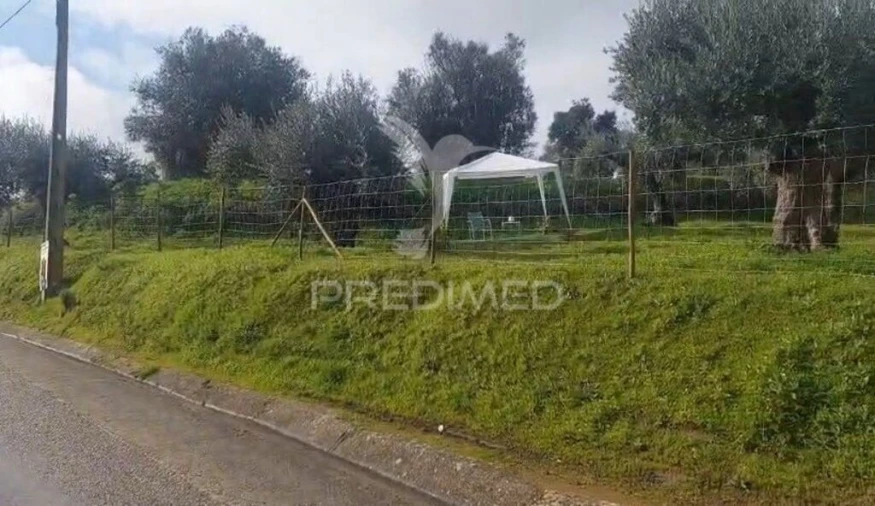 Terreno para Venda em Praia do Ribatejo Foto 1
