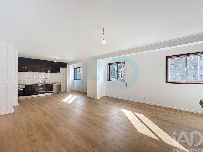 Apartamento T2 para Venda em Valongo Foto 2