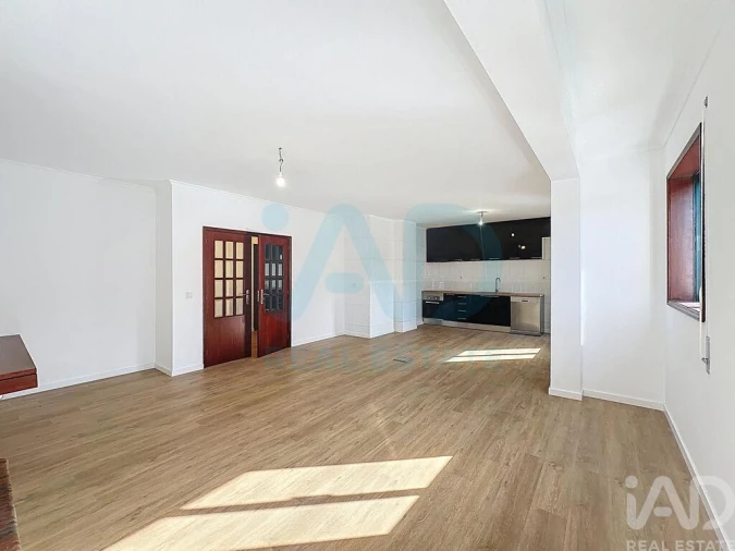 Apartamento T2 para Venda em Valongo Foto 3