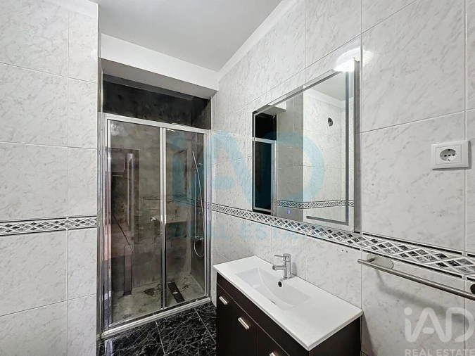 Apartamento T2 para Venda em Valongo Foto 16