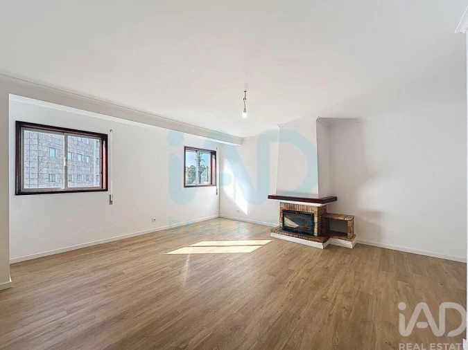 Apartamento T2 para Venda em Valongo Foto 10