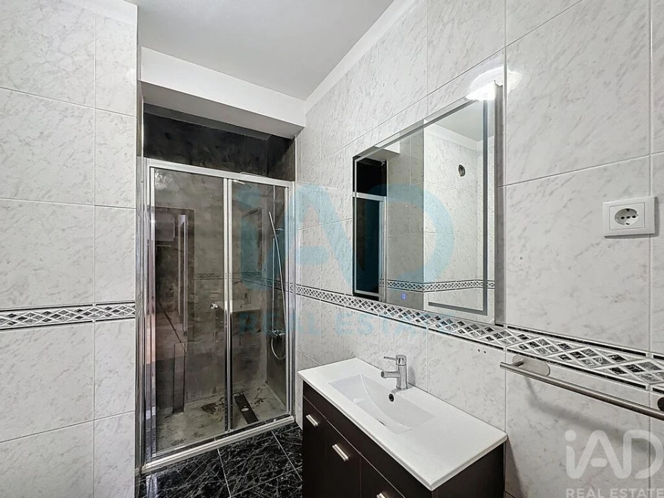 Apartamento T2 para Venda em Valongo Foto 16