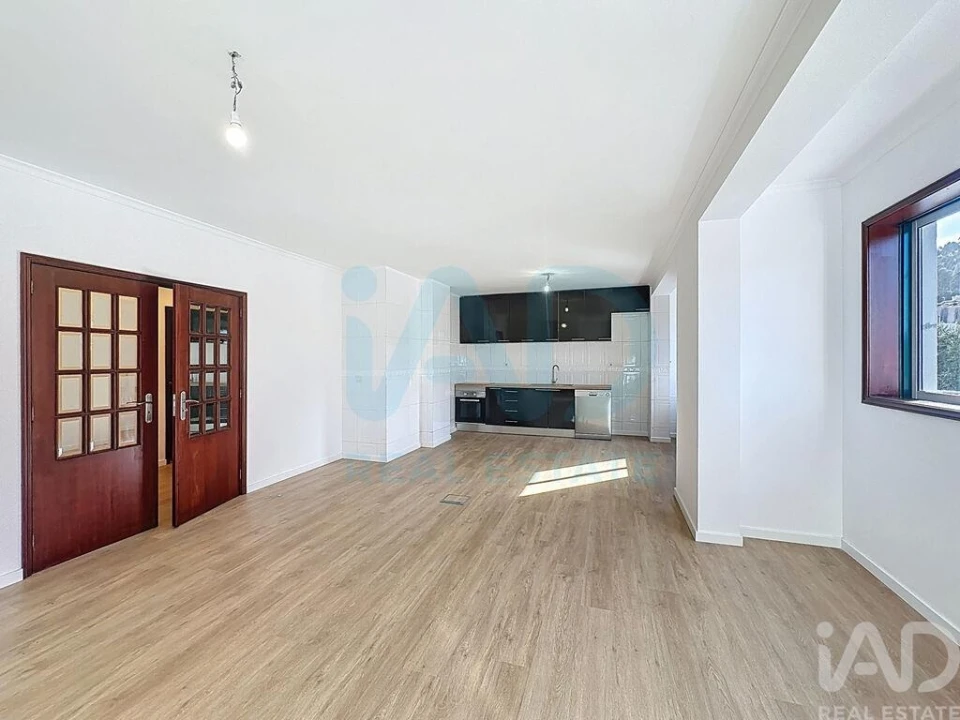 Apartamento T2 para Venda em Valongo Foto 4