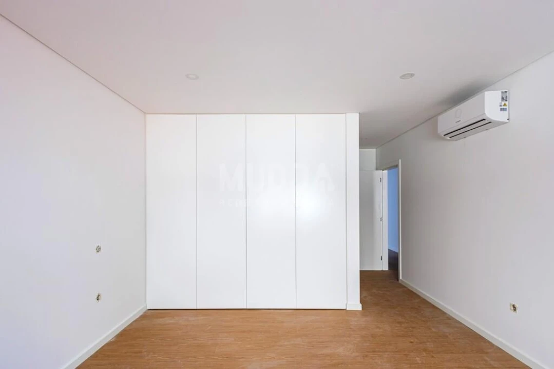 Apartamento T3 para Venda em Esgueira Foto 6