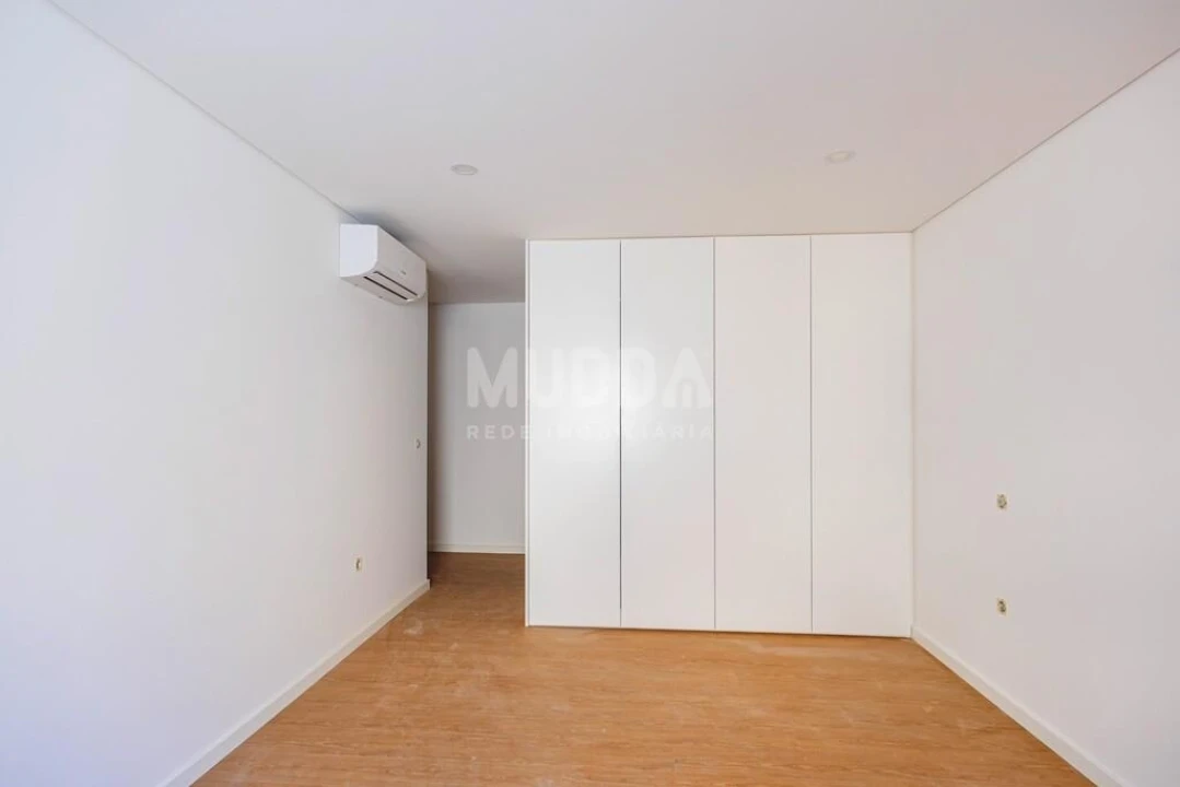 Apartamento T3 para Venda em Esgueira Foto 14