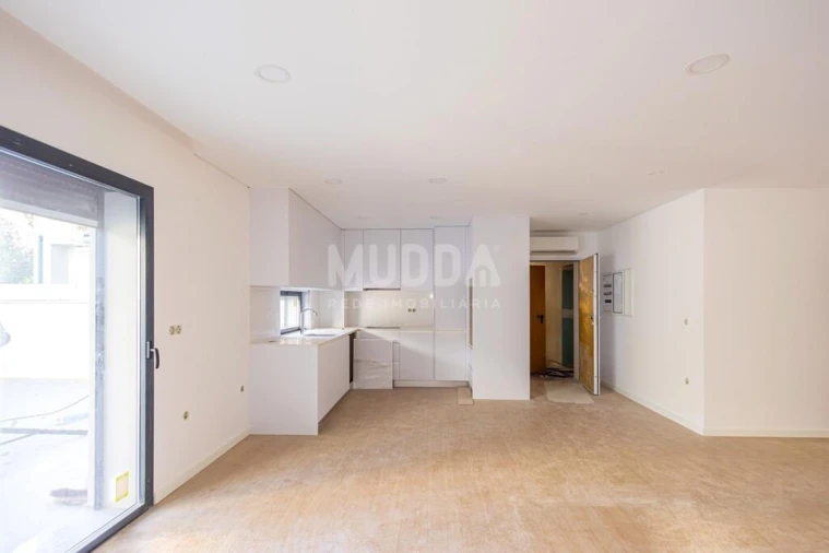 Apartamento T3 para Venda em Esgueira Foto 8