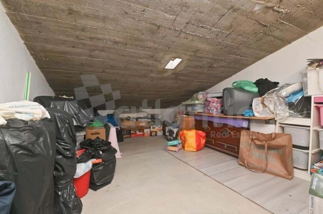 Apartamento T2 para Venda em Agualva e Mira-Sintra Foto 15